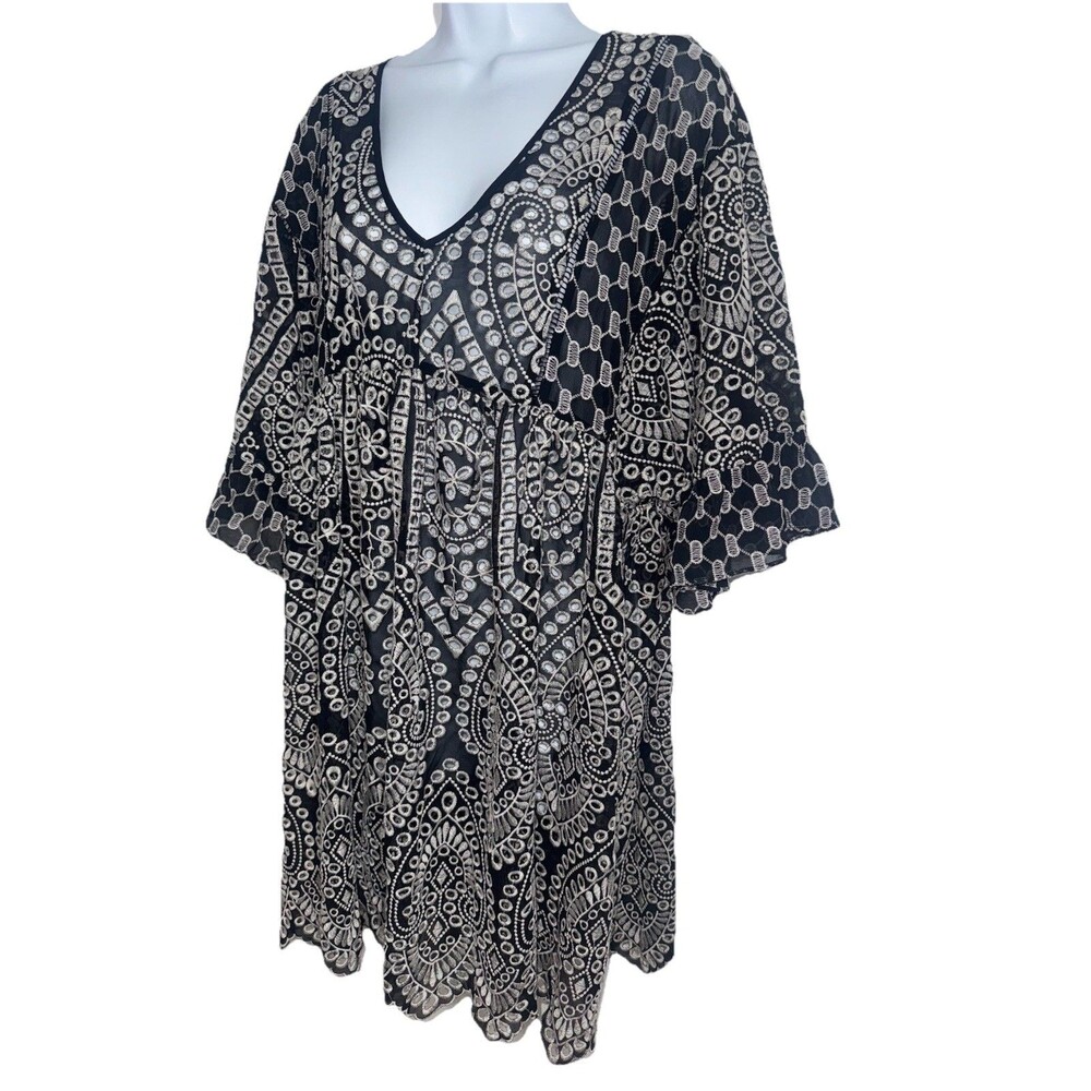 Anthropologie Akemi Kin Brooke Black White Embroidered Eyelet Boho Dress Women 6